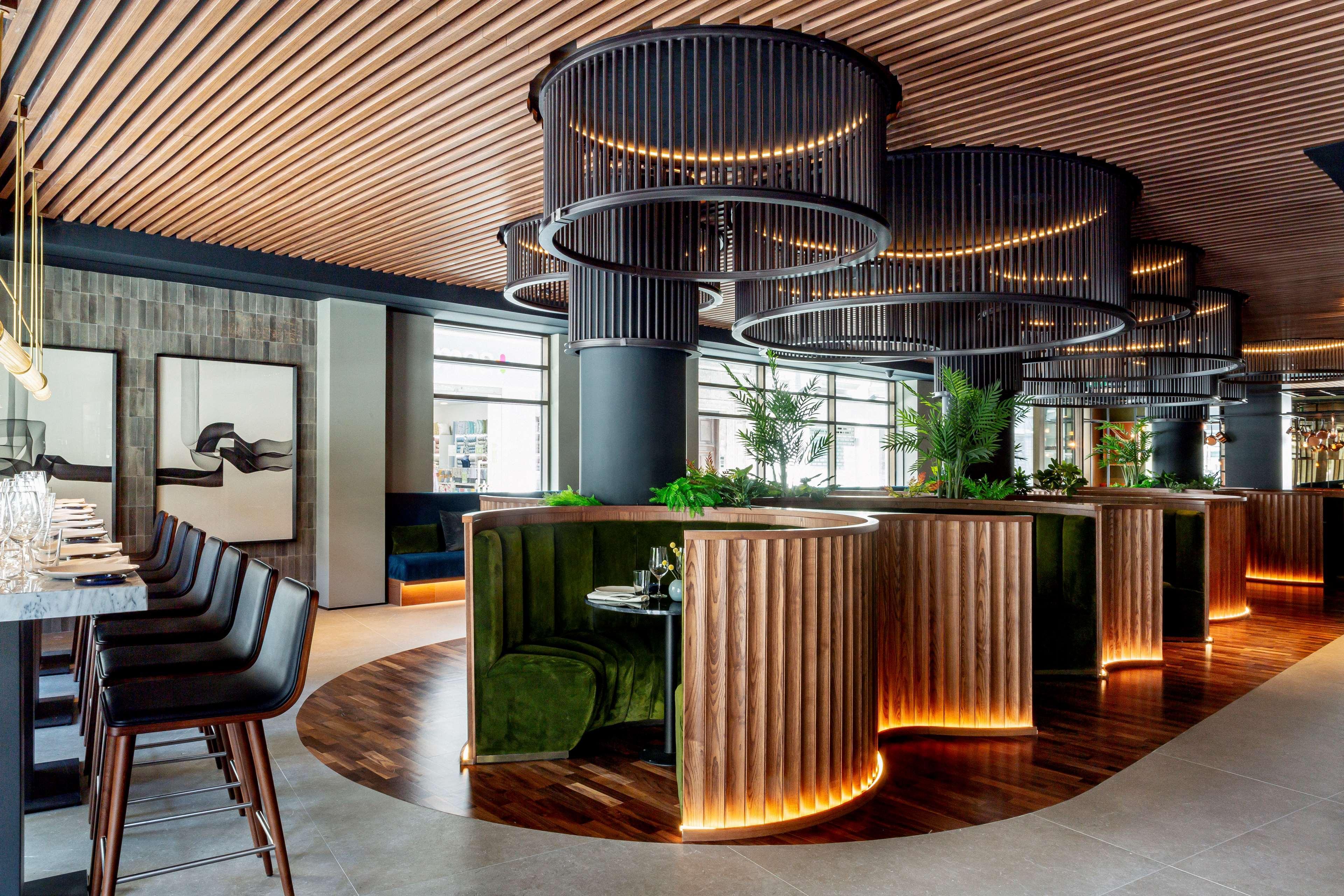 Radisson Collection Hotel, Magdalena Plaza Sevilla Экстерьер фото The interior of the lounge