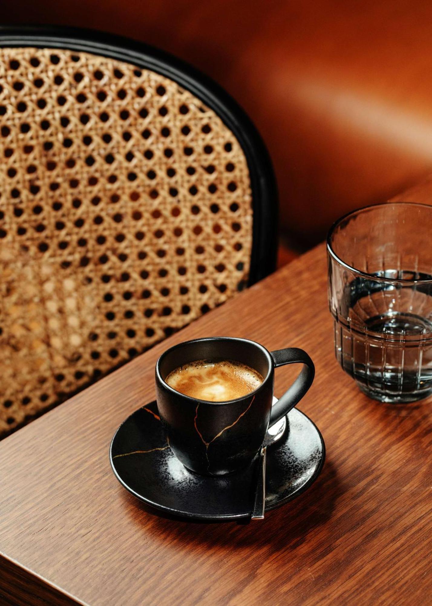 Radisson Collection Hotel, Magdalena Plaza Sevilla Экстерьер фото A cup of espresso